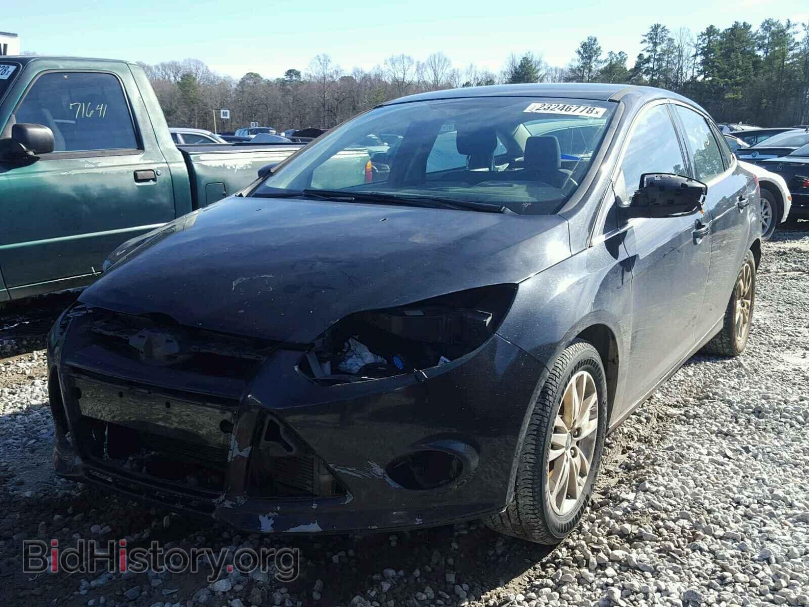 2012 FORD FOCUS - VIN: 1FAHP3H28CL147598 - Photo 2