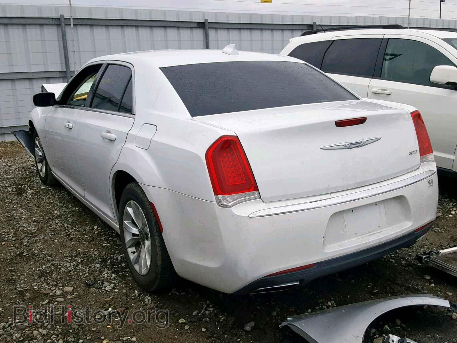 2015 CHRYSLER 300 - VIN: 2C3CCAAG8FH930713 - Фото 3