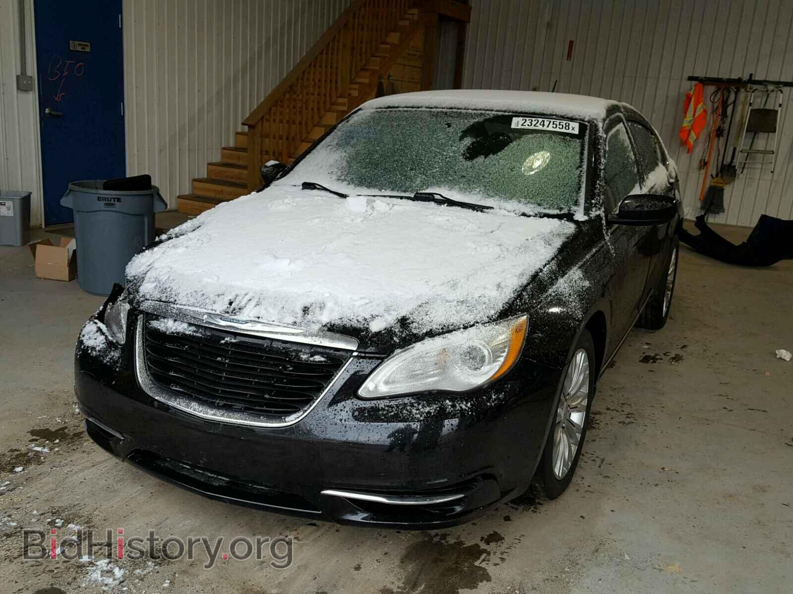 2012 CHRYSLER 200 - VIN: 1C3CCBAB7CN248841 - Фото 2
