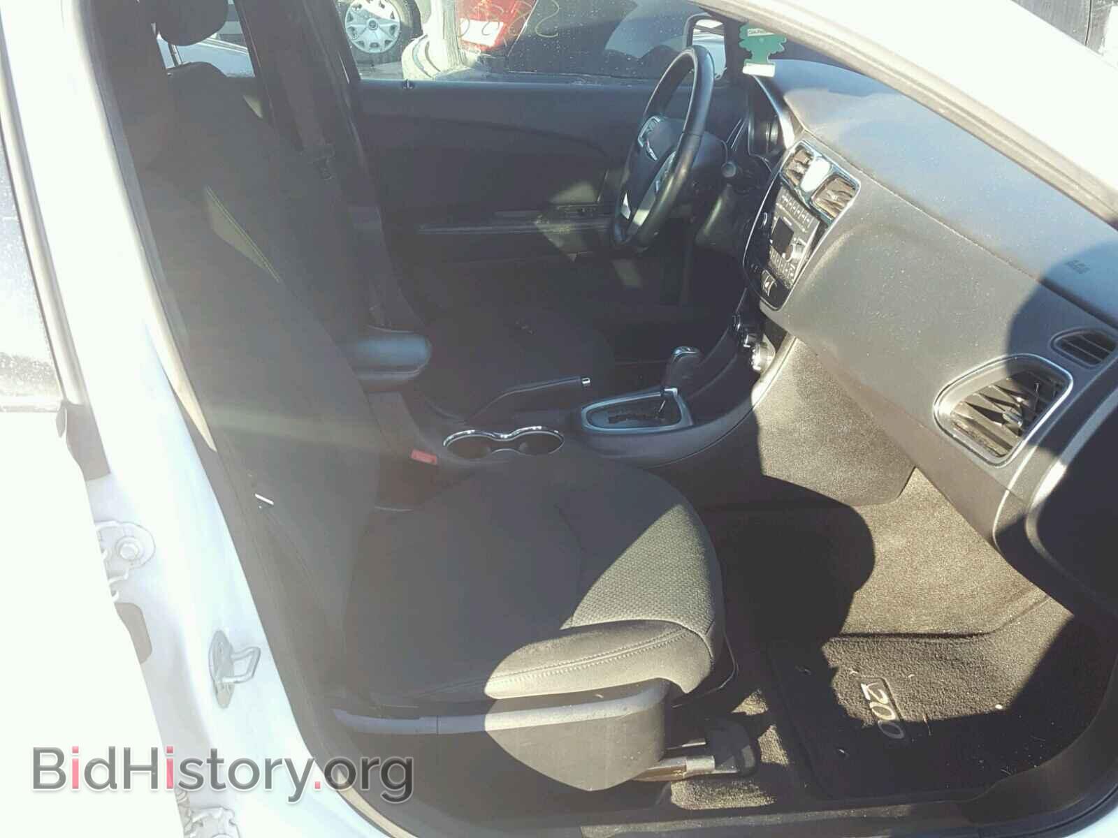 2012 CHRYSLER 200 - VIN: 1C3CCBBB2CN181600 - Фото 5