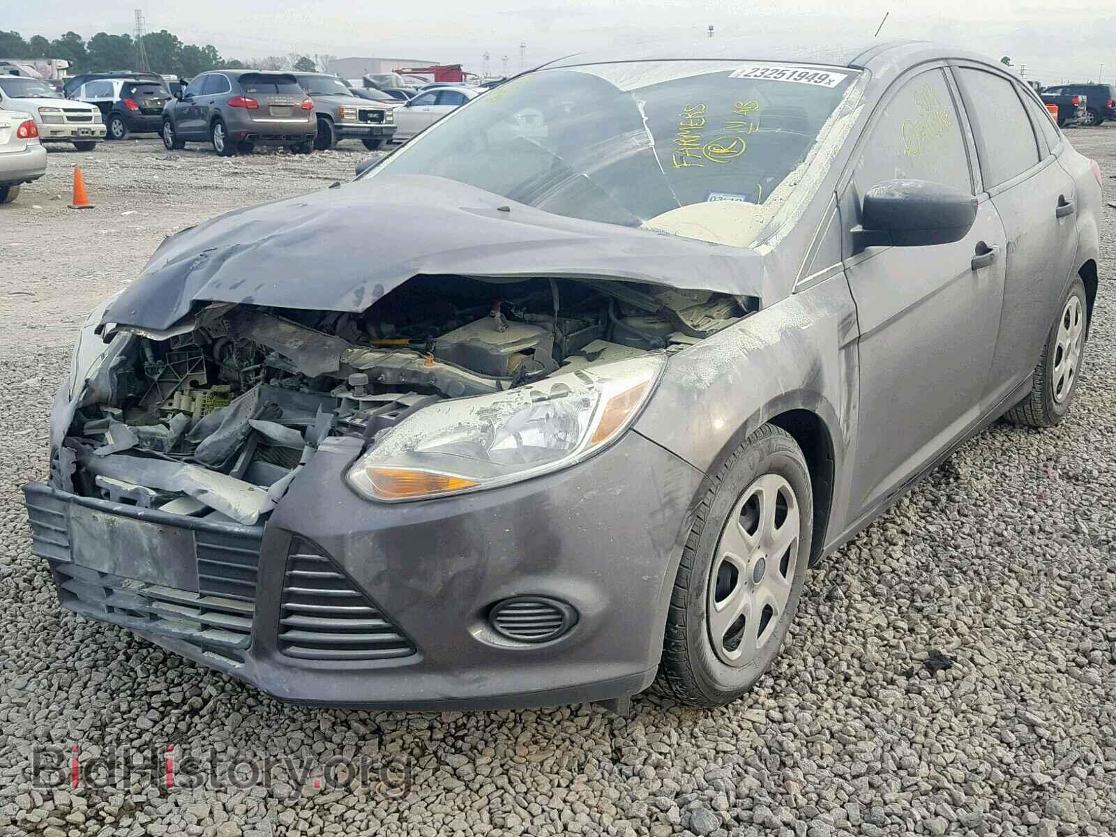 2014 FORD FOCUS - VIN: 1FADP3E29EL413023 - Photo 2