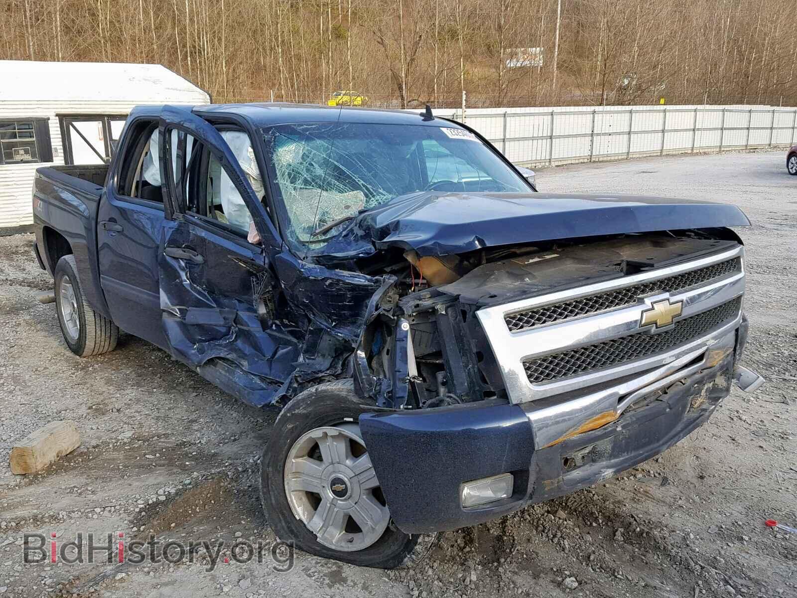 Photo 3GCPKSE33BG212140 - CHEVROLET SILVERADO 2011