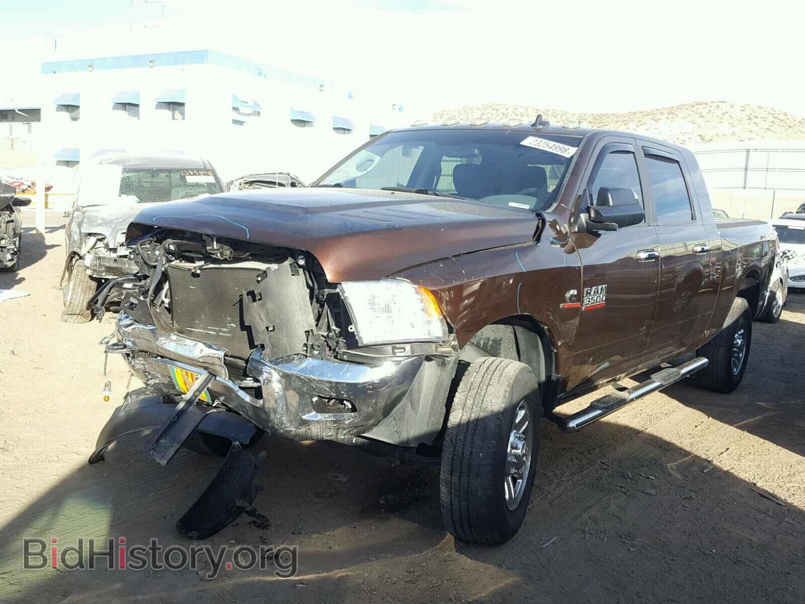 2014 RAM 3500 - VIN: 3C63R3LL4EG298055 - Photo 2
