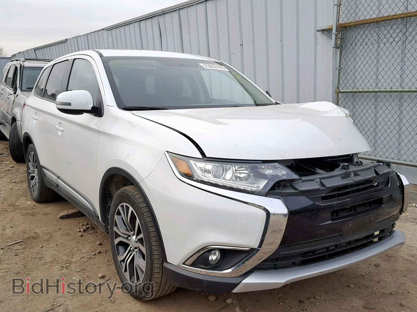 Фотография JA4AZ3A31HZ018545 - MITSUBISHI OUTLANDER 2017