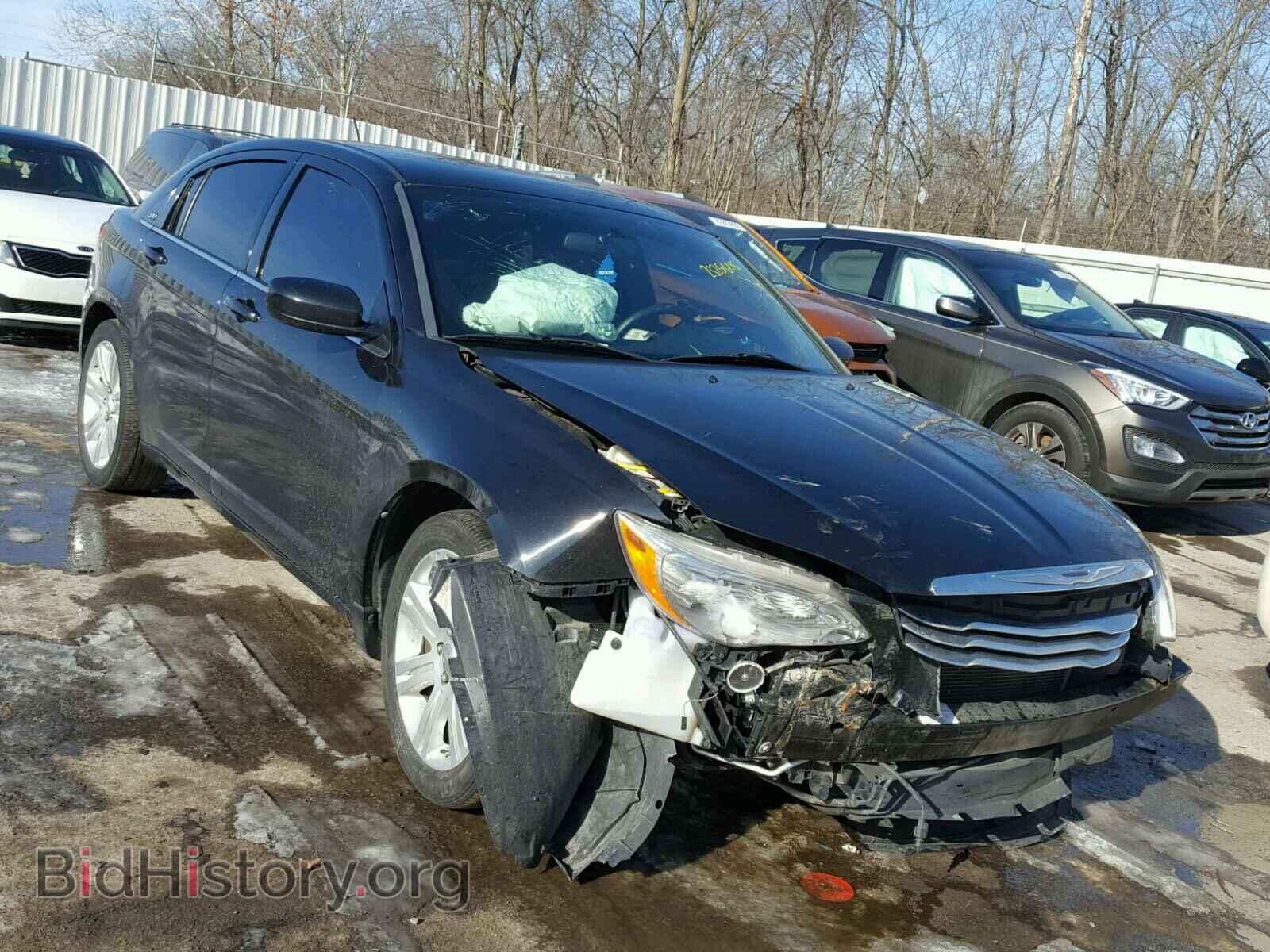 Photo 1C3CCBAB4DN698416 - CHRYSLER 200 2013
