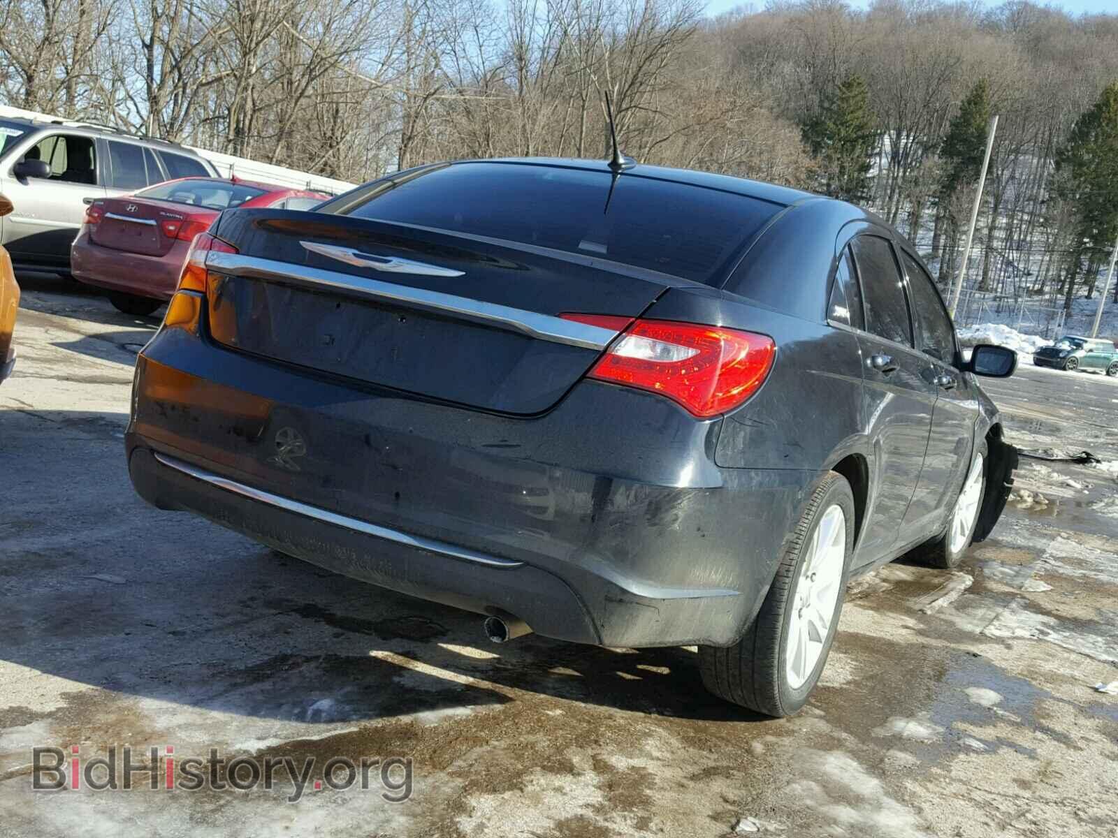2013 CHRYSLER 200 - VIN: 1C3CCBAB4DN698416 - Фото 4