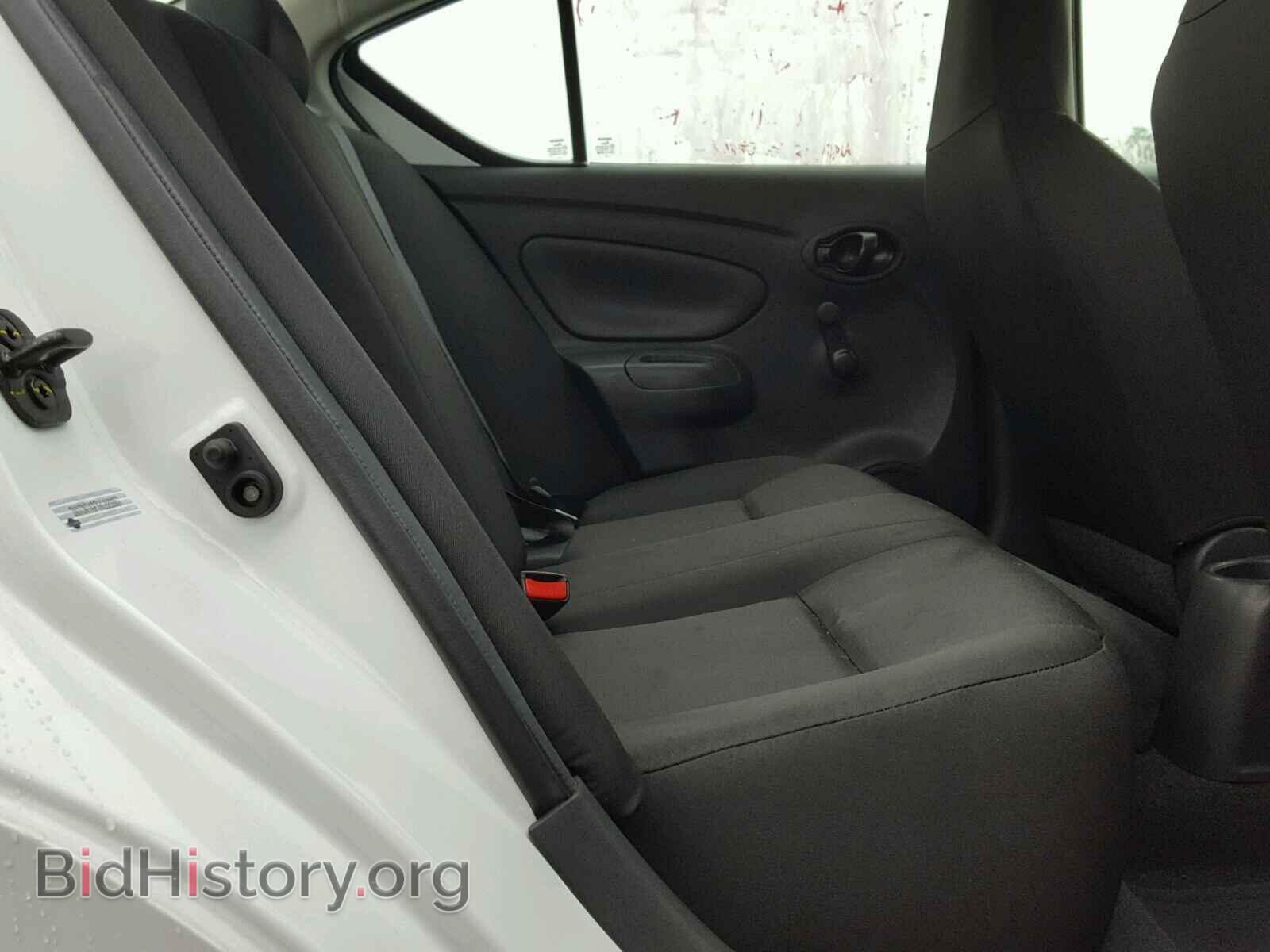 2017 NISSAN VERSA - VIN: 3N1CN7AP7HL889867 - Photo 6