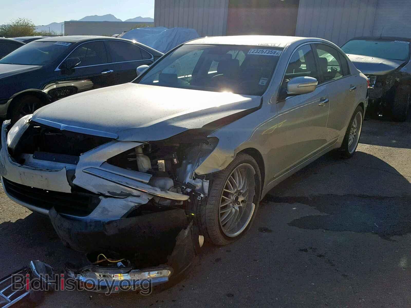 2011 HYUNDAI GENESIS - VIN: KMHGC4DEXBU135948 - Фото 2