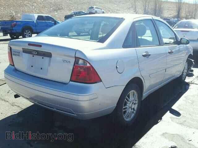 2005 FORD FOCUS - VIN: 1FAFP34N05W213599 - Фото 4