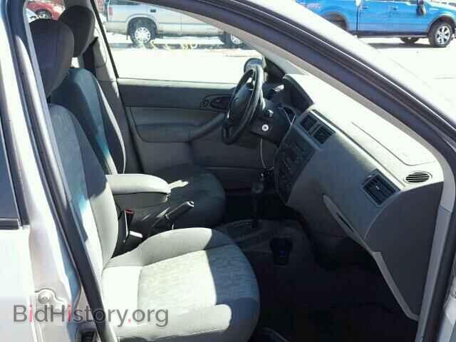 2005 FORD FOCUS - VIN: 1FAFP34N05W213599 - Фото 5