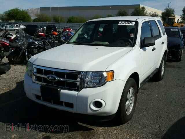 2011 FORD ESCAPE - VIN: 1FMCU0C76BKA28687 - Фото 2