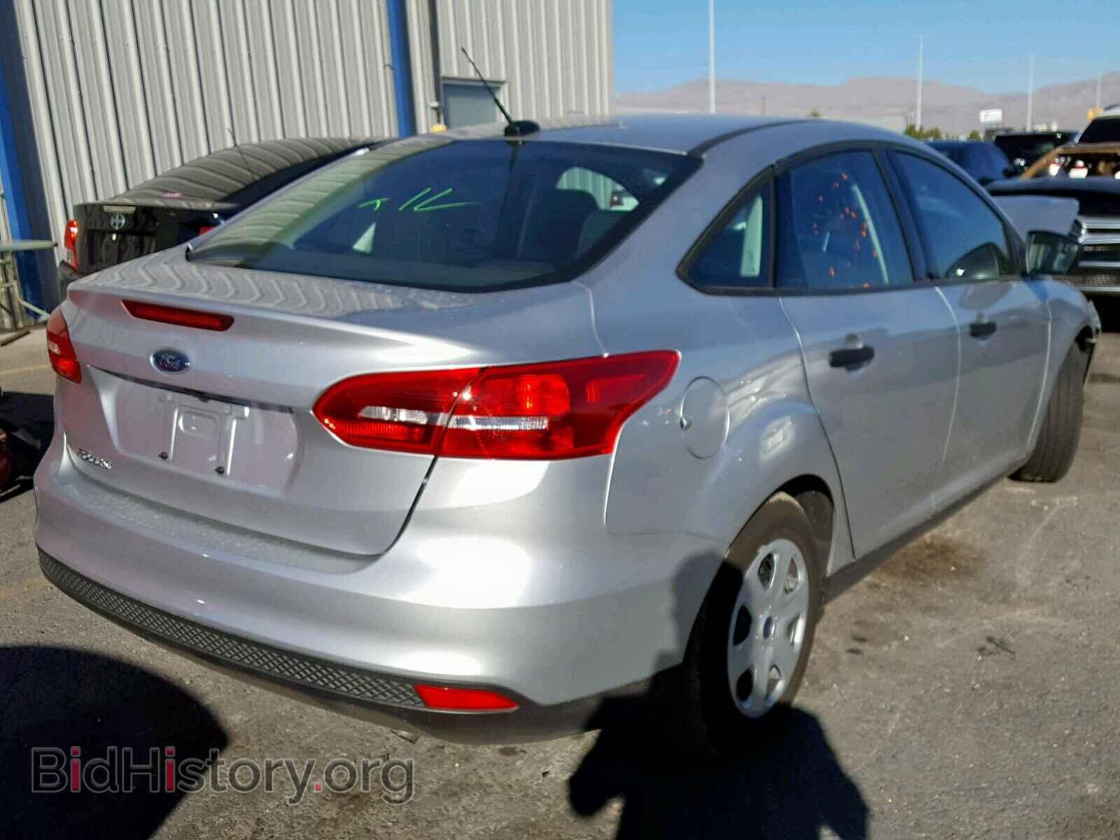 2017 FORD FOCUS - VIN: 1FADP3E2XHL299828 - Фото 4
