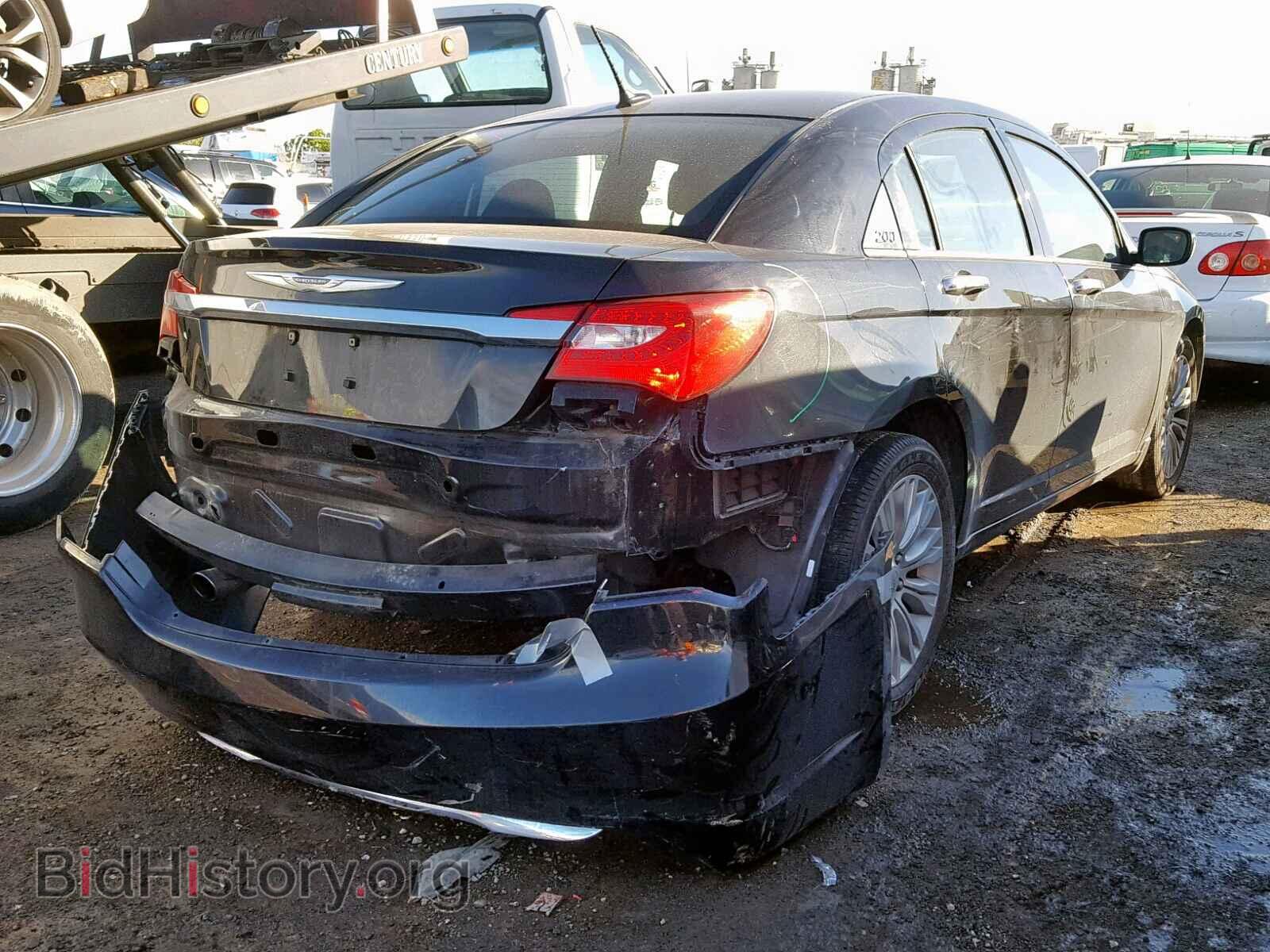 2011 CHRYSLER 200 - VIN: 1C3BC2FG5BN619963 - Photo 4