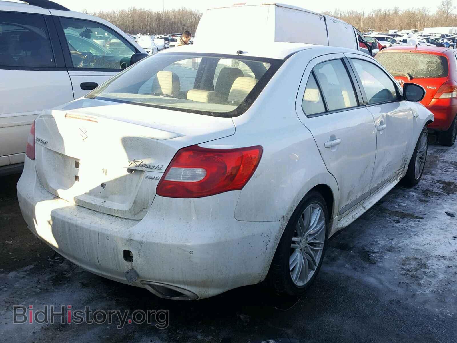 2011 SUZUKI KIZASHI - VIN: JS2RF9A88B6110251 - Photo 4