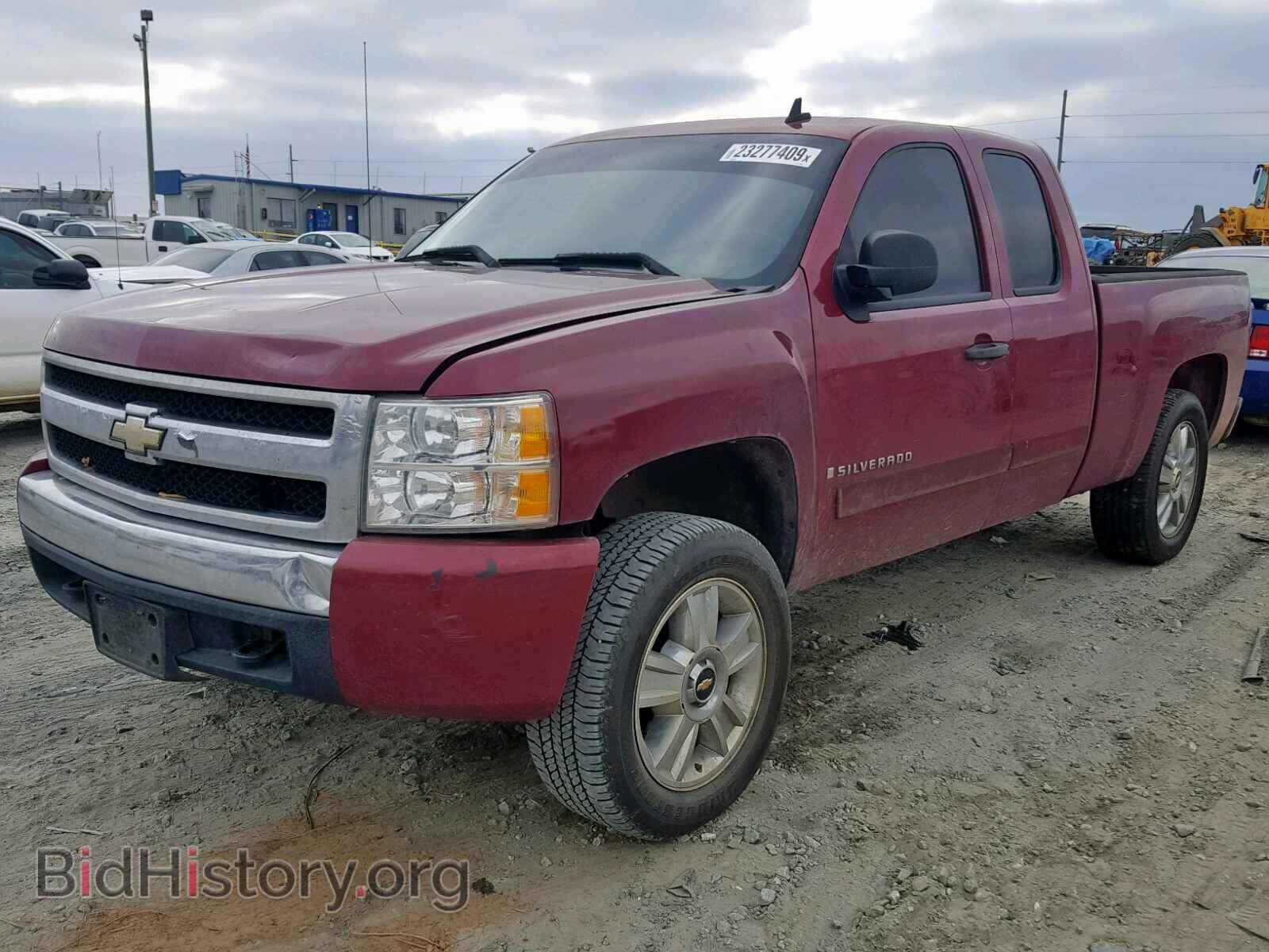 2007 CHEVROLET SILVERADO - VIN: 2GCEC19C871589409 - Photo 2