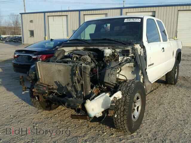 2005 CHEVROLET SILVERADO - VIN: 1GCHK29U75E328055 - Фото 2