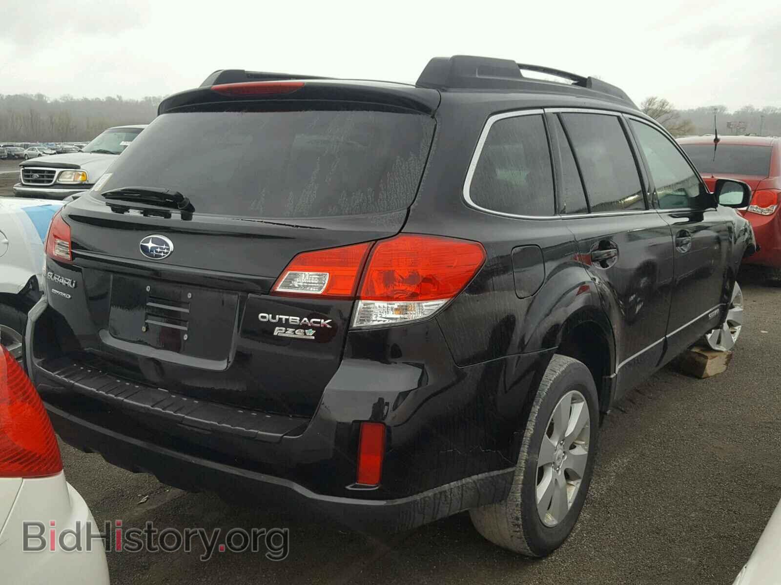 2010 SUBARU OUTBACK - VIN: 4S4BRBCC3A3349651 - Photo 4