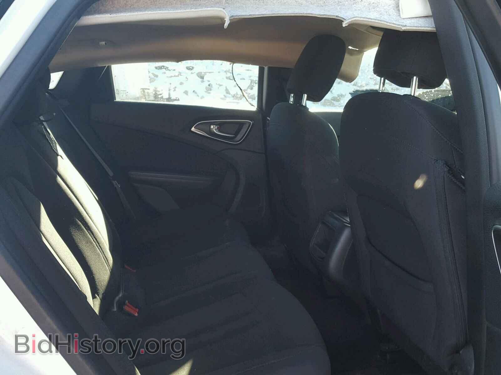 2015 CHRYSLER 200 - VIN: 1C3CCCAB5FN579072 - Фото 6