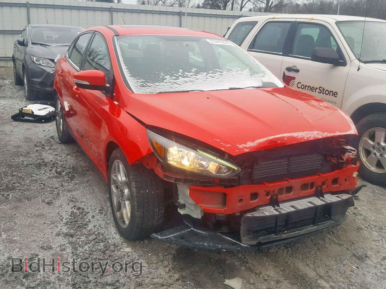 Photo 1FADP3F24FL319194 - FORD FOCUS SE 2015