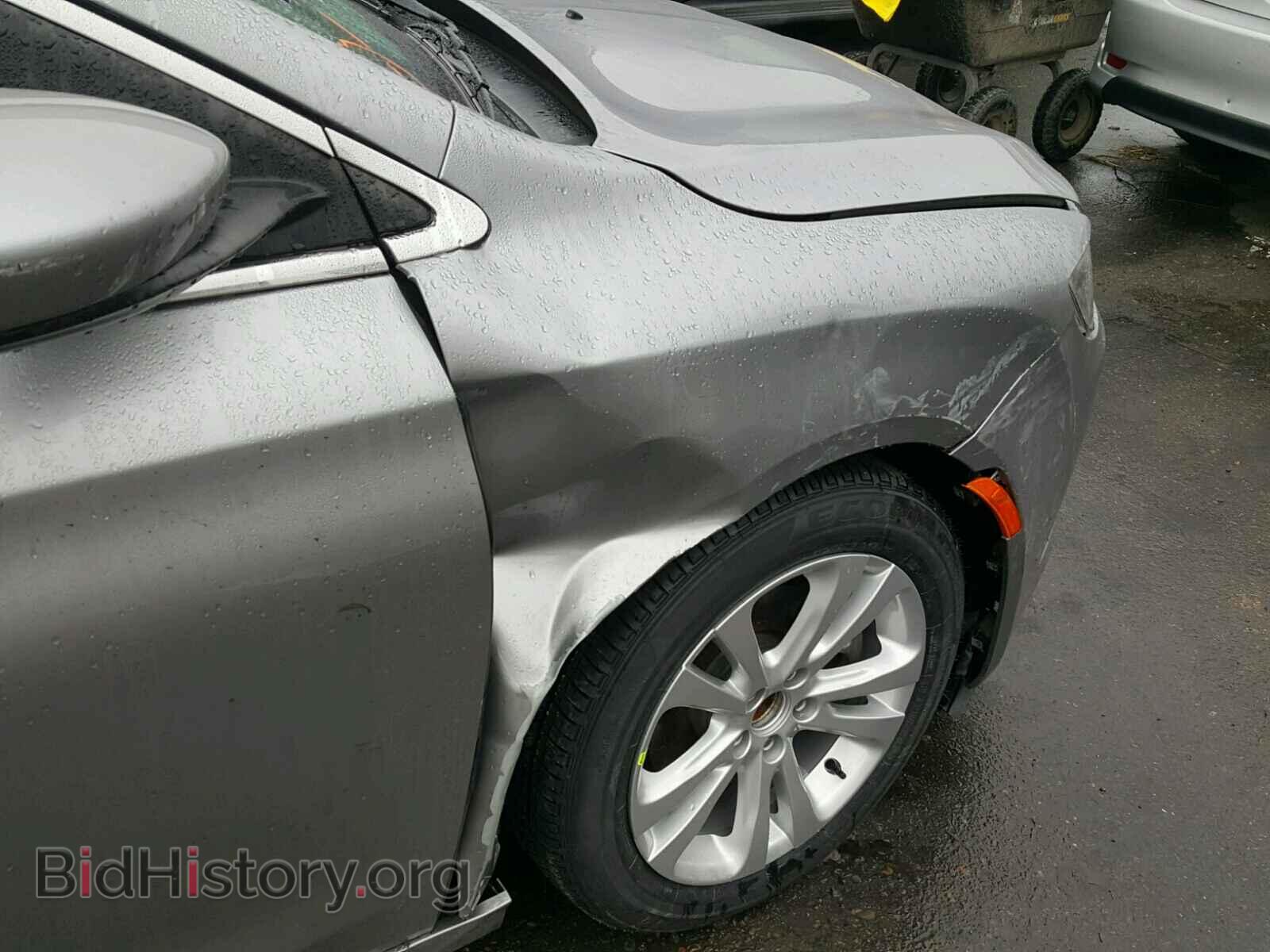 2015 CHRYSLER 200 - VIN: 1C3CCCAB8FN650474 - Photo 9
