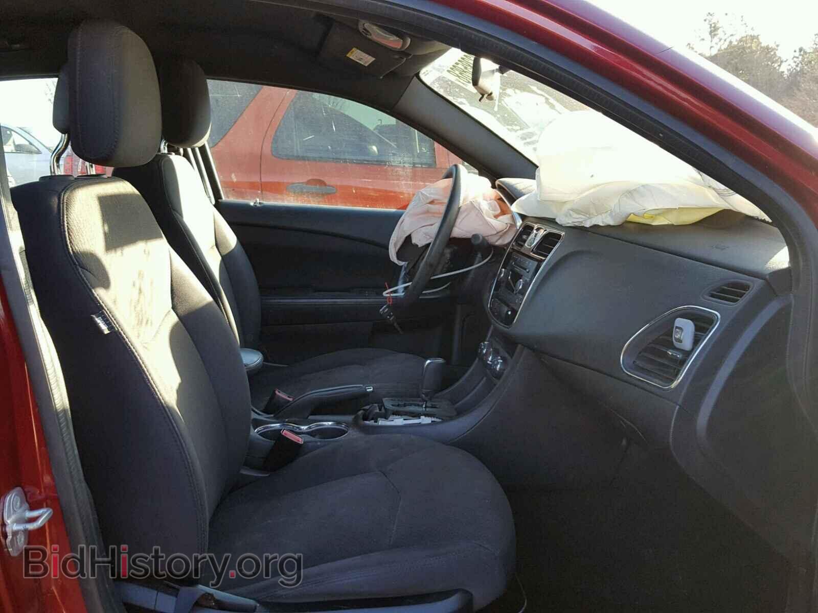 2013 CHRYSLER 200 - VIN: 1C3CCBAB2DN641163 - Фото 4