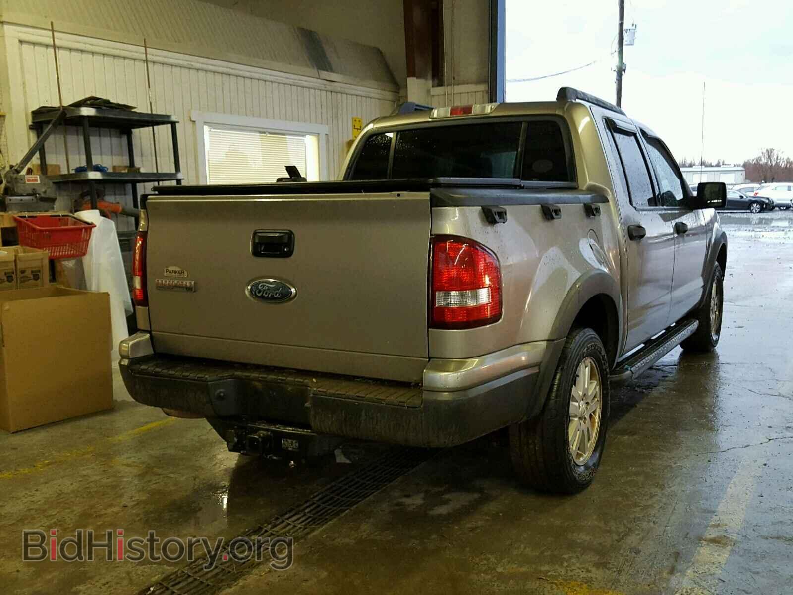 2008 FORD EXPLORER - VIN: 1FMEU31E98UA08832 - Фото 4