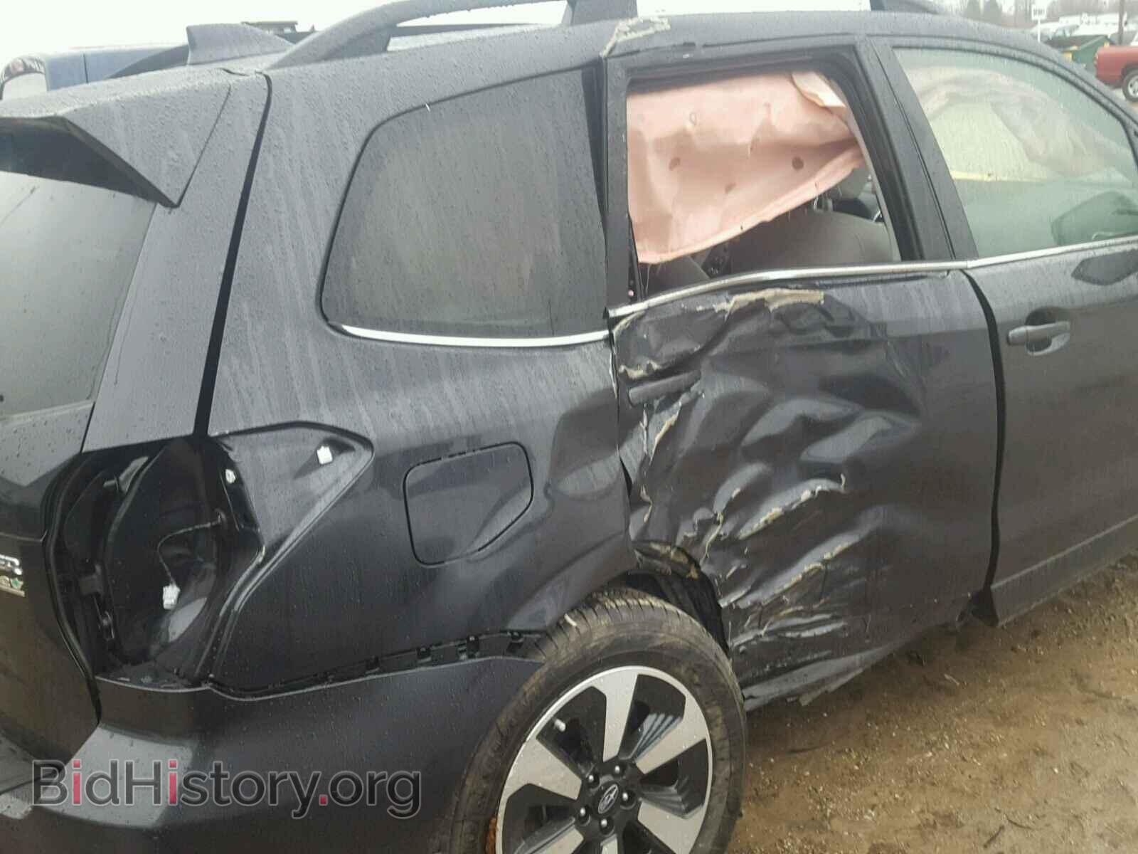 2017 SUBARU FORESTER - VIN: JF2SJARC2HH560559 - Photo 9