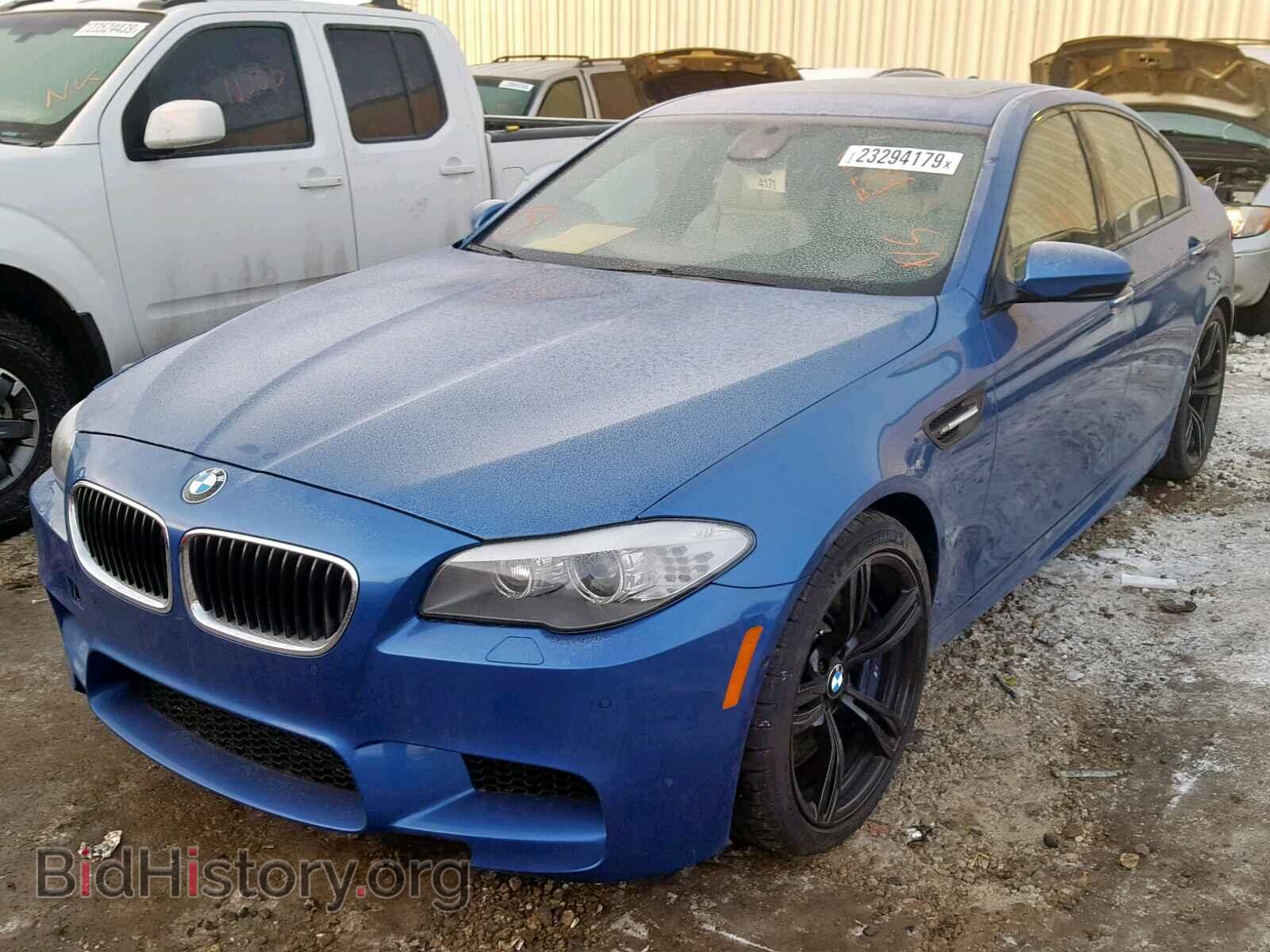 2012 BMW M5 - VIN: WBSFV9C5XCC772329 - Photo 2