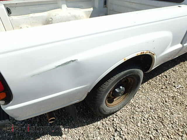 2000 MAZDA B2500 - VIN: 4F4YR12C2YTM15103 - Фото 9
