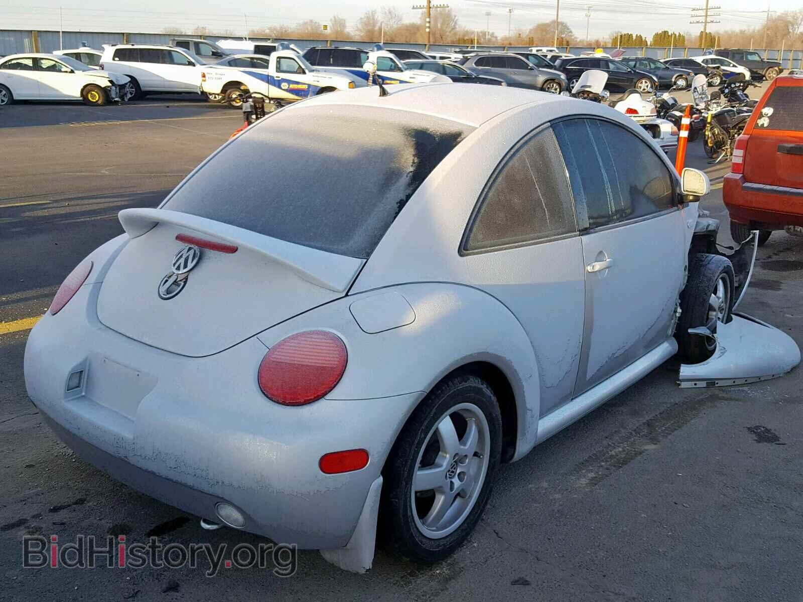 2000 VOLKSWAGEN BEETLE - VIN: 3VWCF21C6YM479966 - Фото 4
