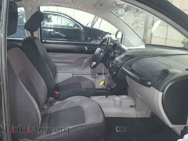 2000 VOLKSWAGEN BEETLE - VIN: 3VWBA21C4YM481256 - Фото 5