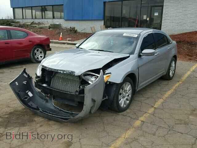 2013 CHRYSLER 200 - VIN: 1C3CCBAB1DN641767 - Фото 2