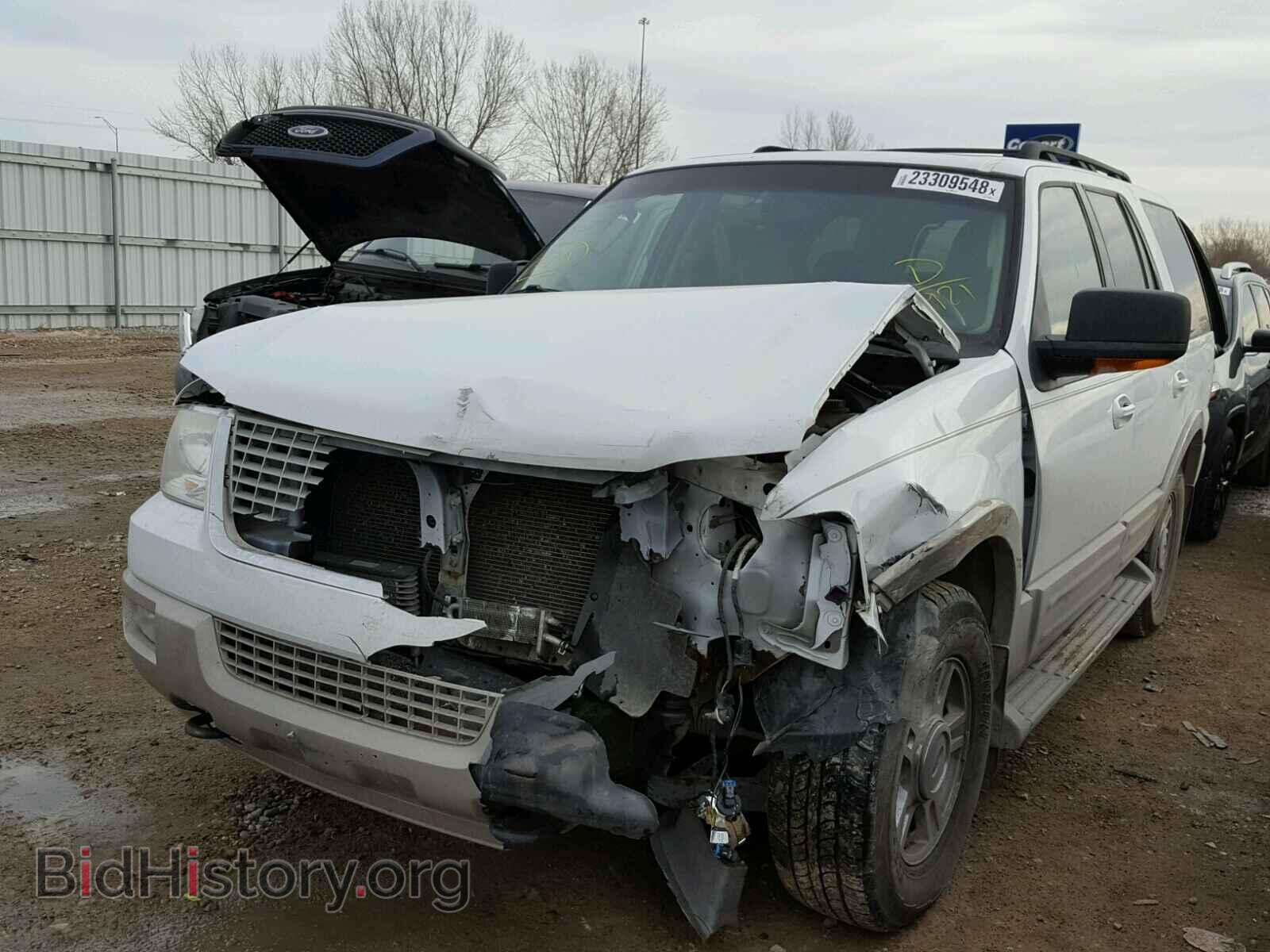 2005 FORD EXPEDITION - VIN: 1FMFU18505LA35921 - Фото 2