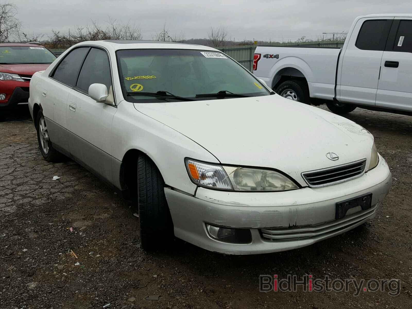 Photo JT8BF28G8Y5103880 - LEXUS ES300 2000