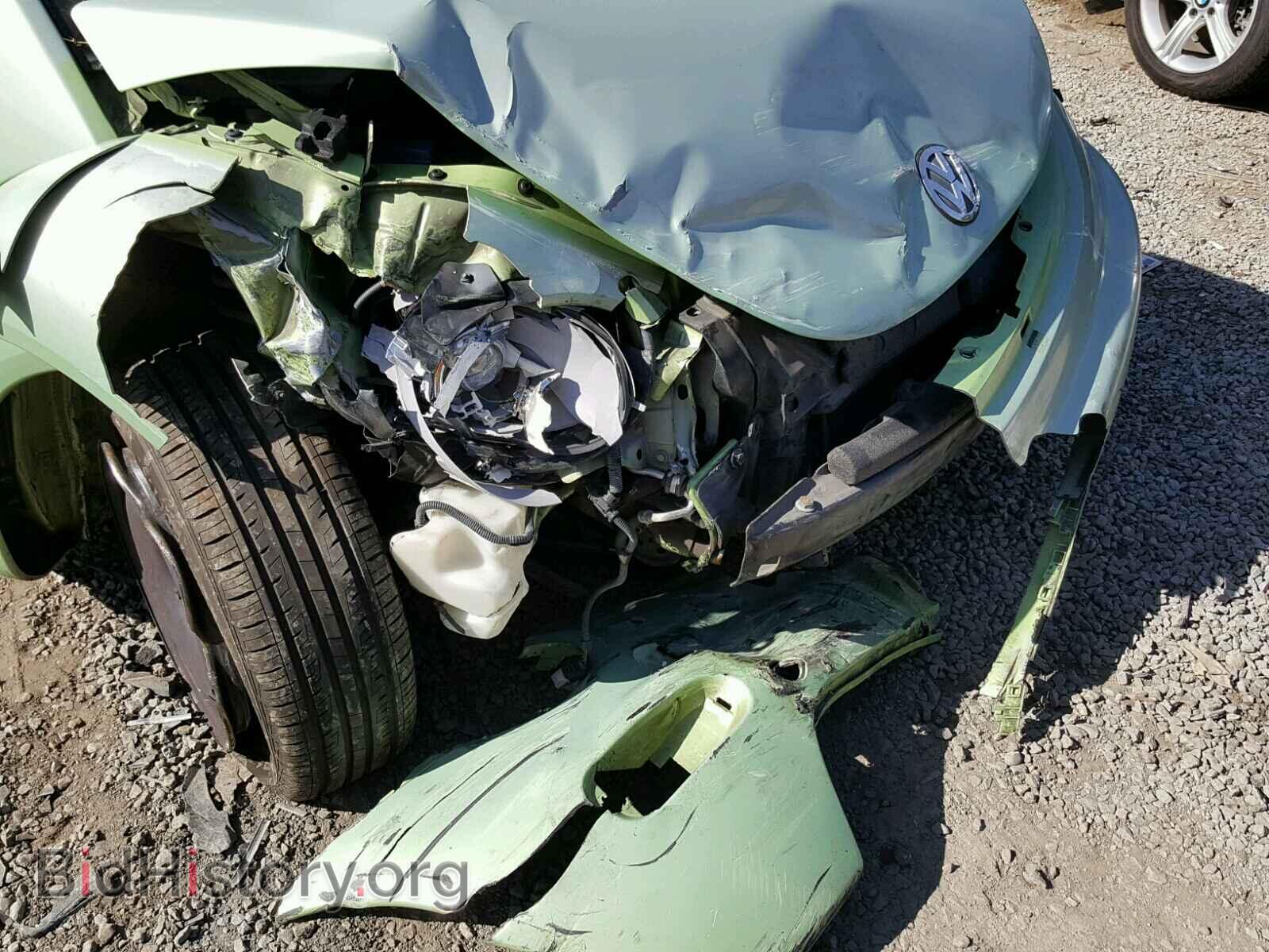 2000 VOLKSWAGEN BEETLE - VIN: 3VWBC21C2YM416786 - Фото 9