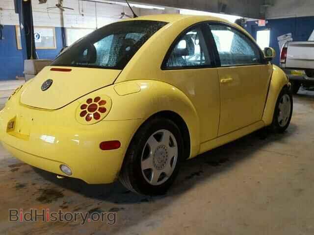 2000 VOLKSWAGEN BEETLE - VIN: 3VWCA21C2YM452875 - Фото 4