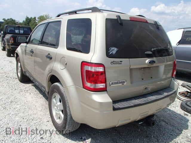 2011 FORD ESCAPE - VIN: 1FMCU0D77BKB18901 - Фото 3