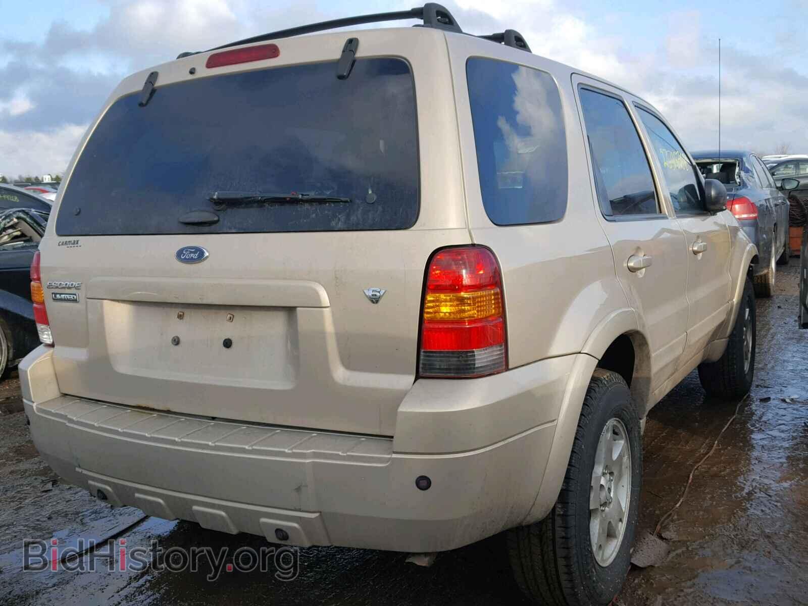 2007 FORD ESCAPE - VIN: 1FMCU04107KC05901 - Фото 4