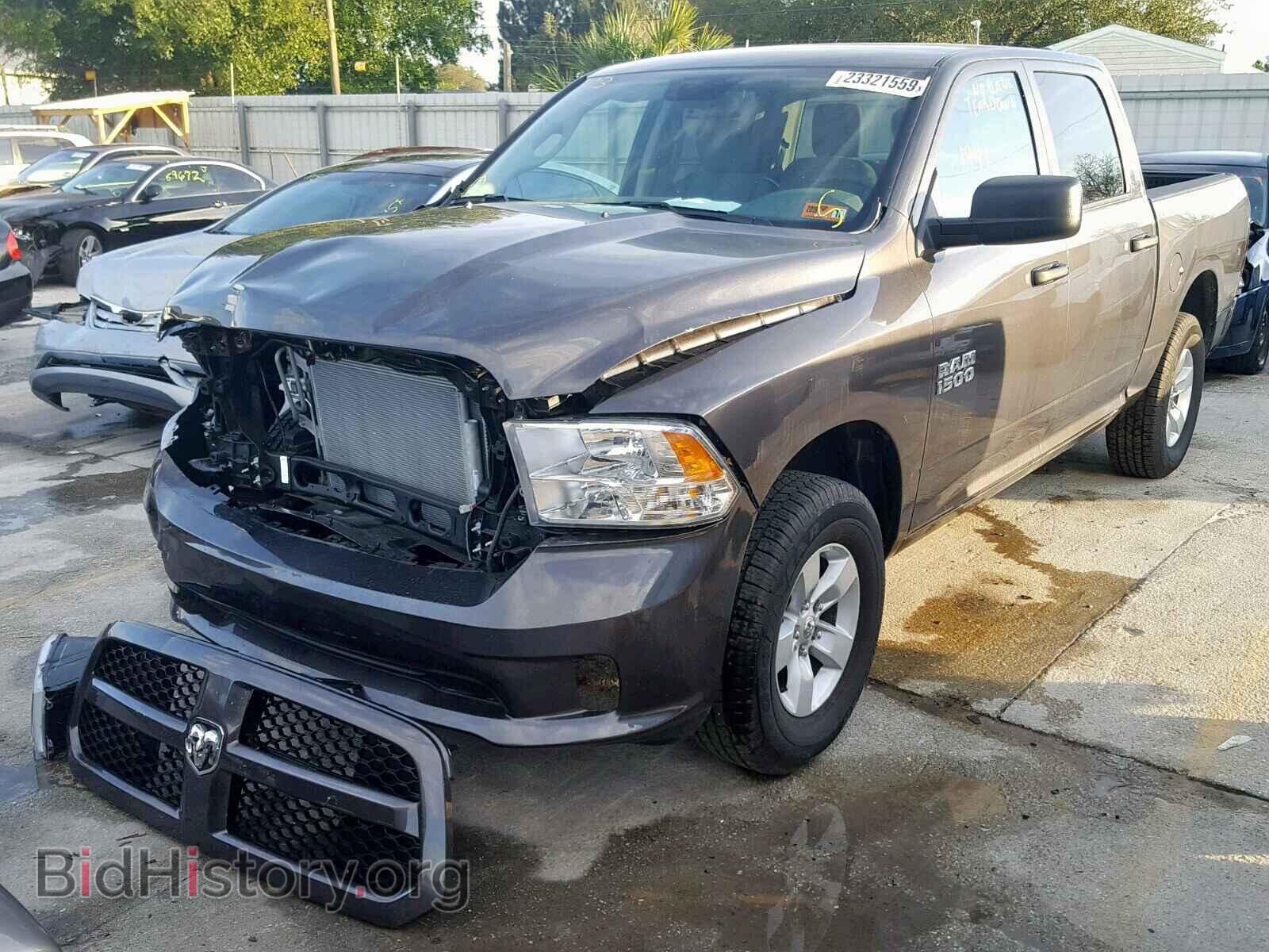 2018 RAM 1500 ST - VIN: 1C6RR7KG3JS338702 - Фото 2