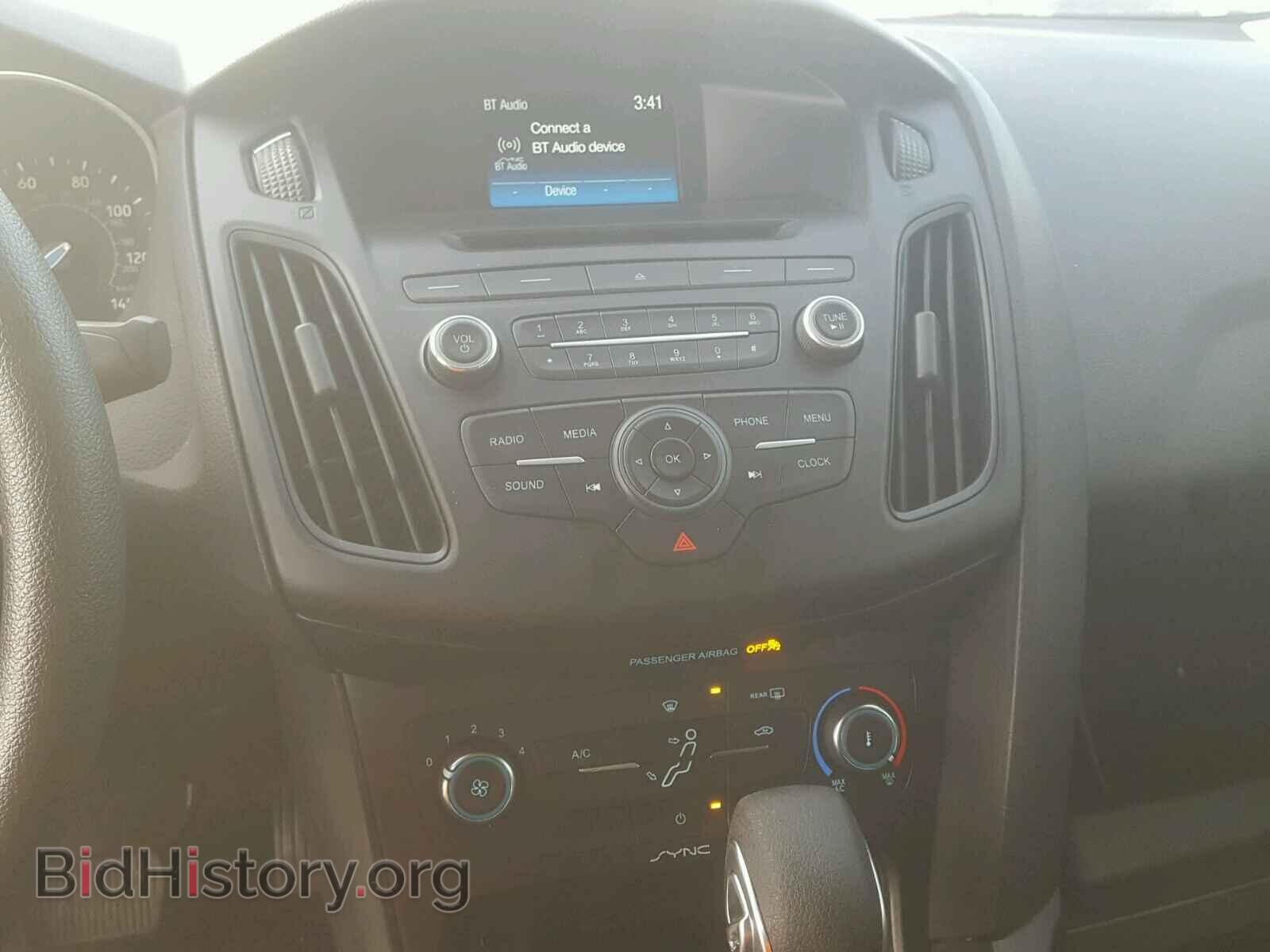 2017 FORD FOCUS - VIN: 1FADP3E21HL205593 - Photo 9
