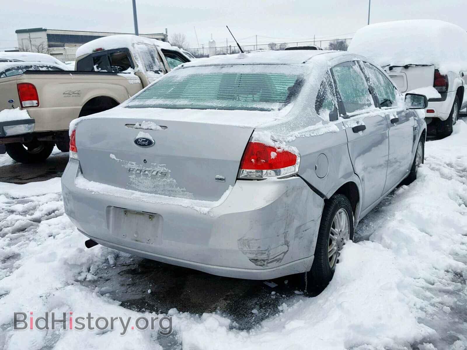 2008 FORD FOCUS - VIN: 1FAHP35N68W221833 - Photo 4