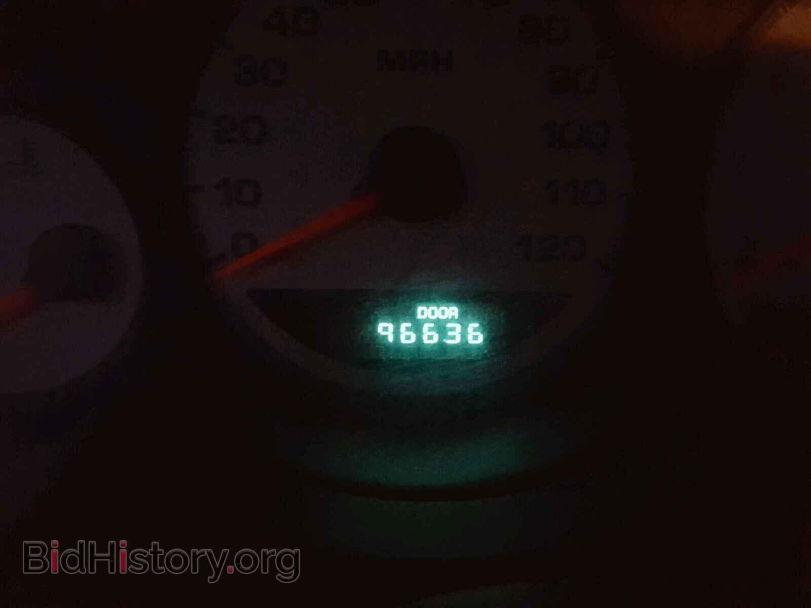 2000 DODGE NEON - VIN: 1B3ES46CXYD553785 - Фото 8