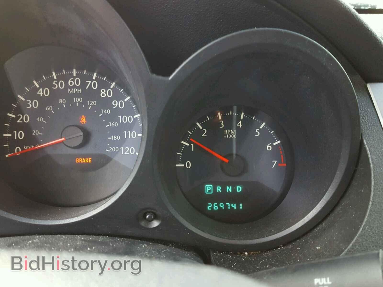2010 CHRYSLER SEBRING - VIN: 1C3CC4FD6AN177683 - Фото 8