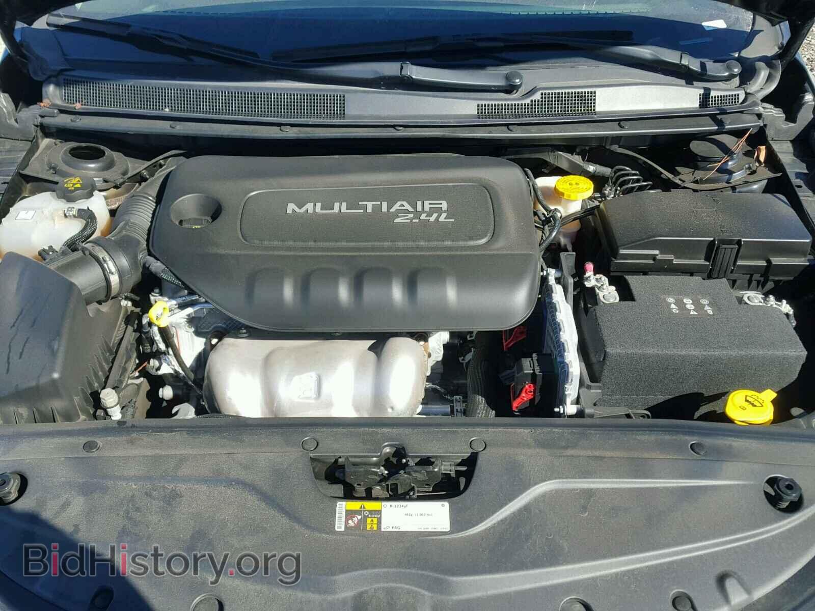 2016 CHRYSLER 200 - VIN: 1C3CCCAB5GN156607 - Photo 6