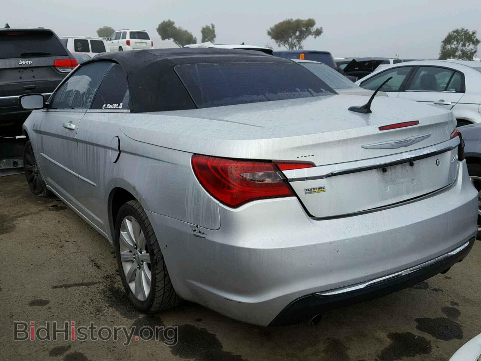 2011 CHRYSLER 200 - VIN: 1C3BC2EG1BN545720 - Фото 3