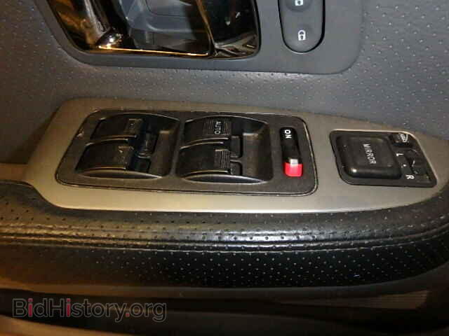 2005 HONDA PILOT - VIN: 5FNYF18685B032011 - Фото 9