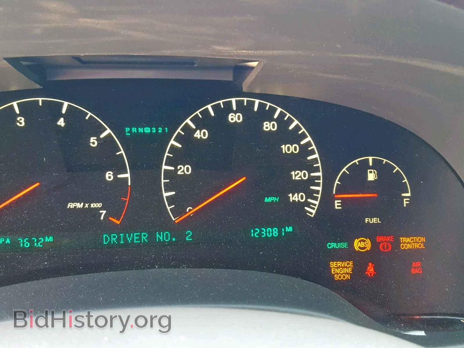 2000 CADILLAC DEVILLE - VIN: 1G6KF5794YU290033 - Фото 6