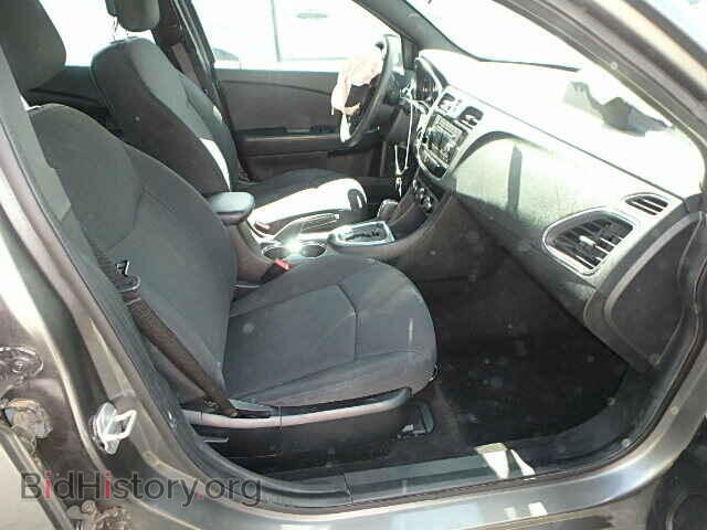2012 CHRYSLER 200 - VIN: 1C3CCBAB0CN273676 - Фото 5