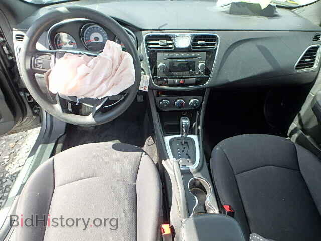 2012 CHRYSLER 200 - VIN: 1C3CCBAB0CN273676 - Фото 9