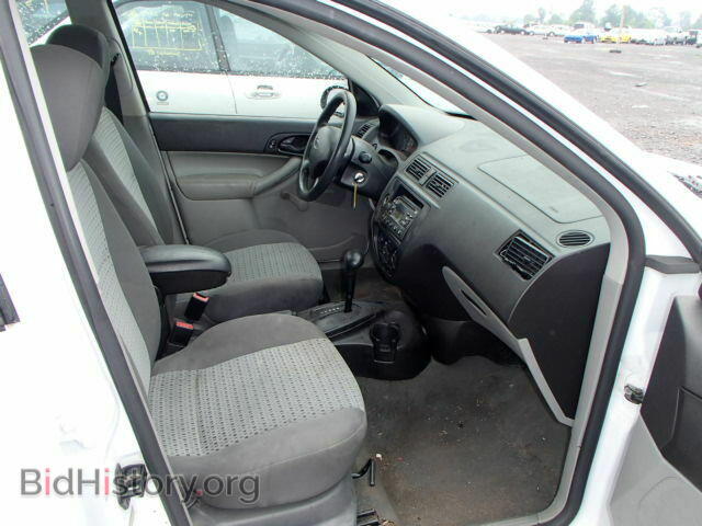 2006 FORD FOCUS - VIN: 1FAFP36N06W100198 - Фото 5